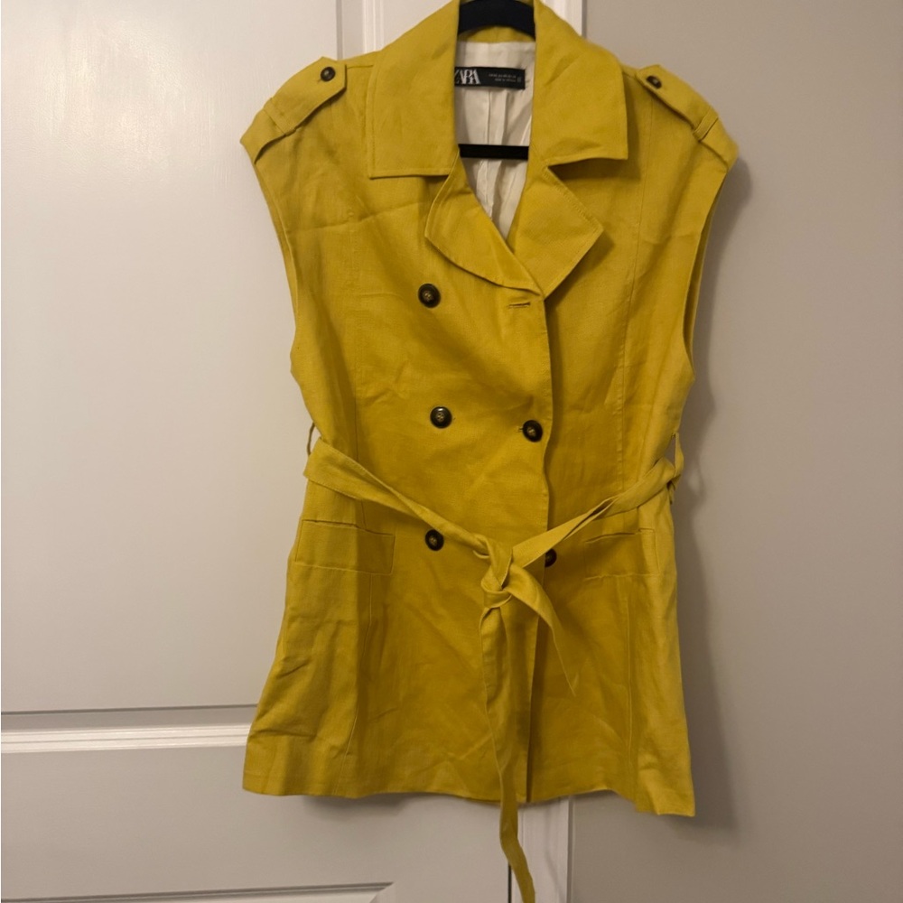 Zara Yellow Double-Breasted Vest